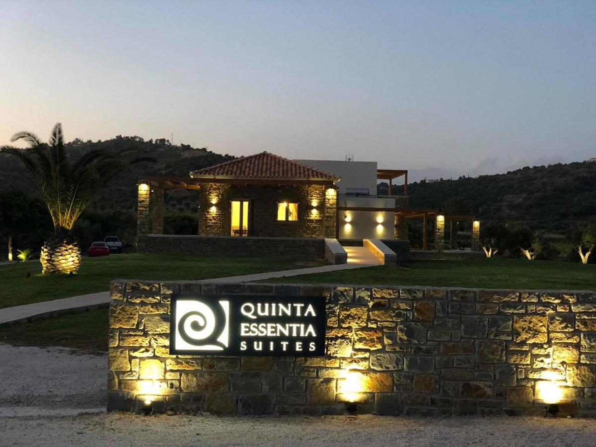 Quinta Essentia Suites Foiniki Exterior photo