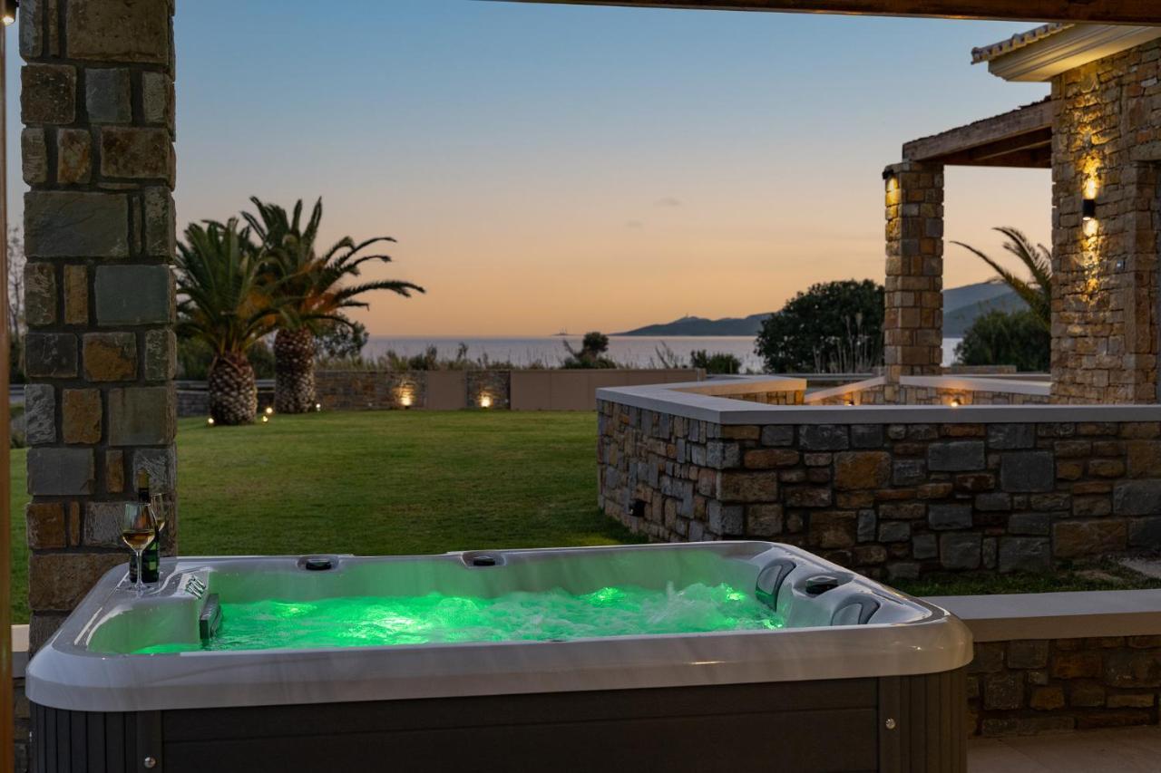 Quinta Essentia Suites Foiniki Exterior photo